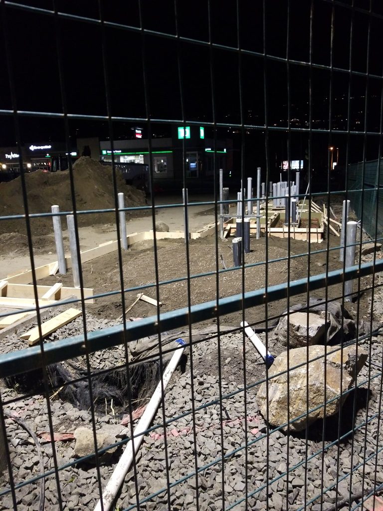 Kelowna Tesla Supercharger 2