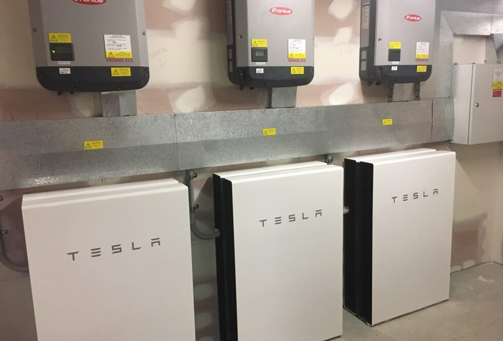 Lithgow Tesla Powerwalls