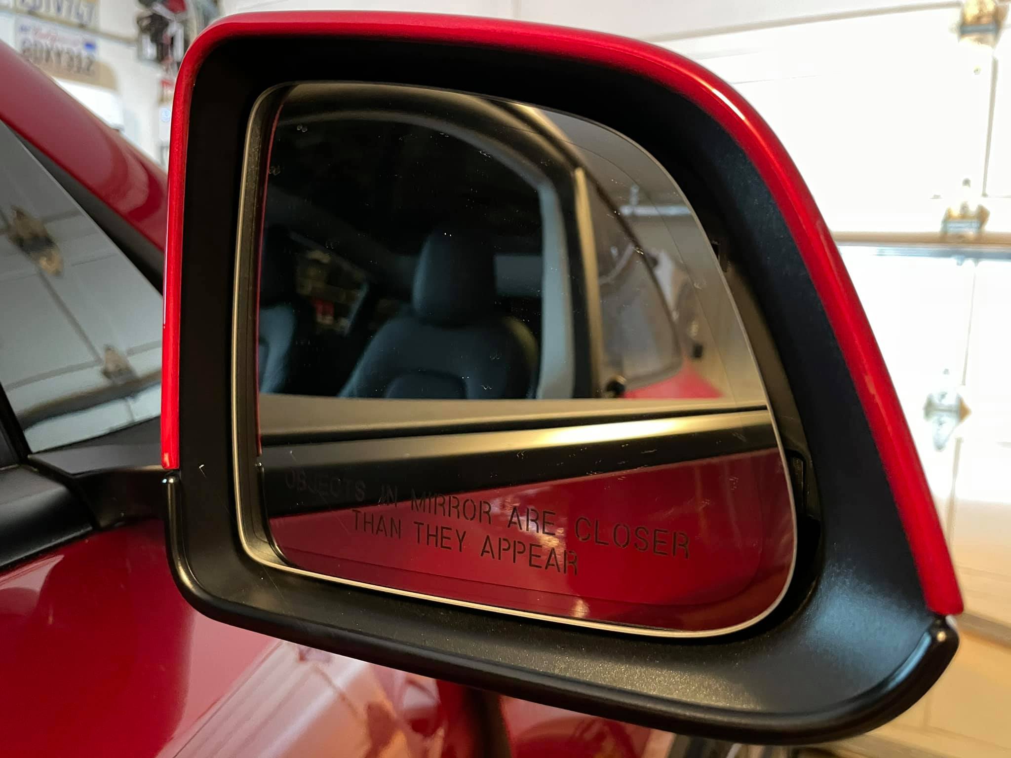 Model Y auto dimming mirrors