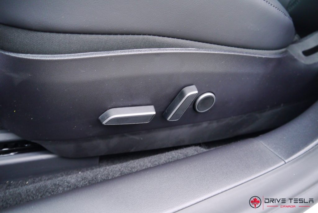Refresh Model 3 seat controls 2