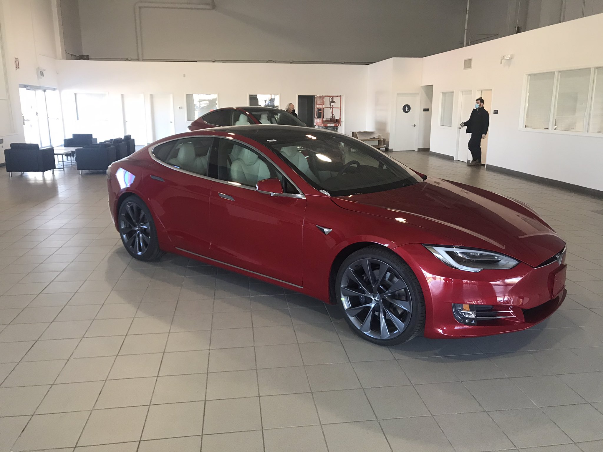 Tesla Kitchener Model S