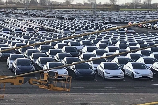 Tesla Model 3 in port