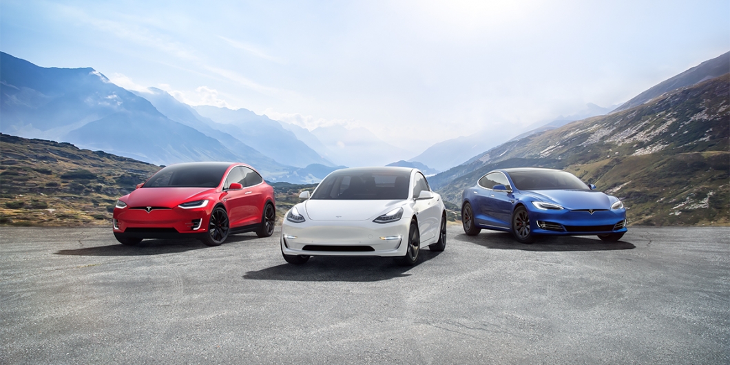 Tesla opens virtual sales stores in Europe to help boost sales - Drive ...