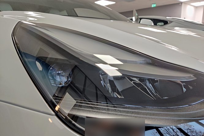 Vienna Model 3 headlights