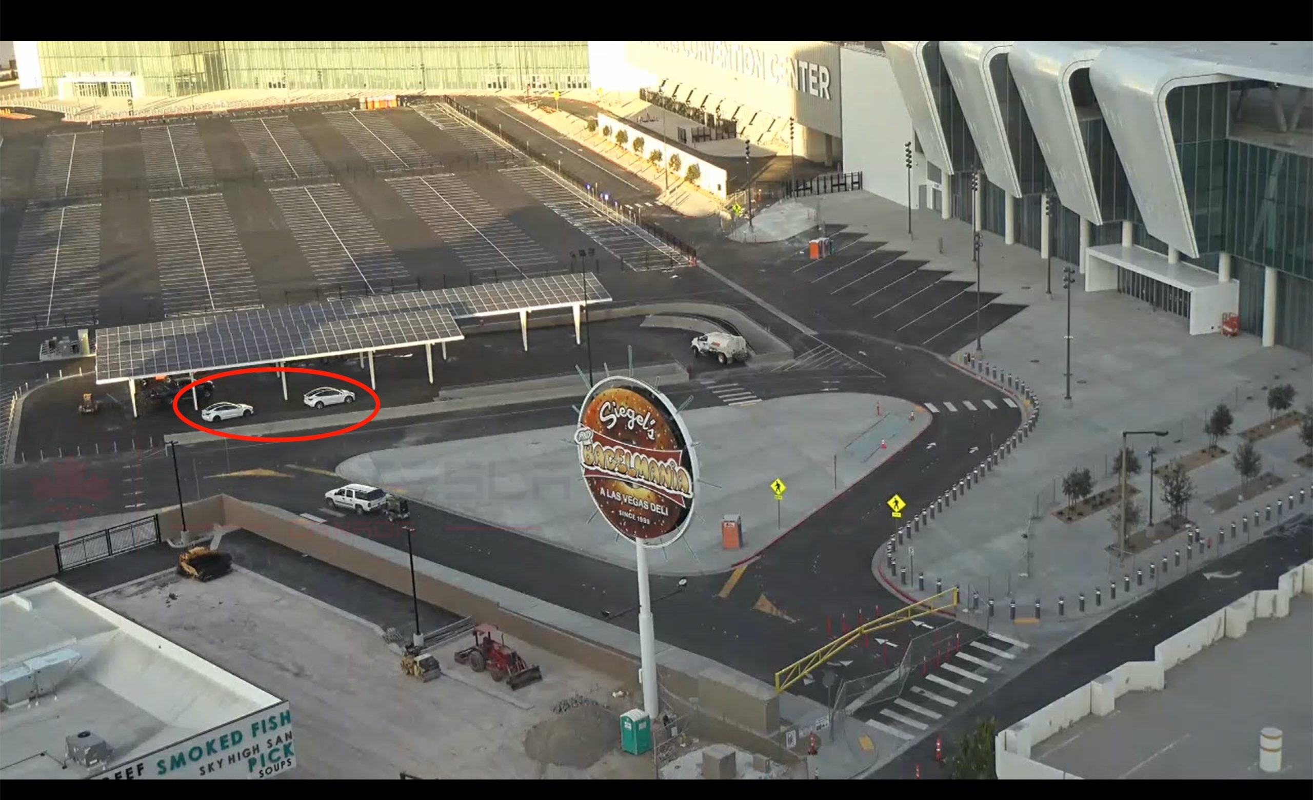 Multiple Tesla vehicles seen entering and exiting Las Vegas Loop tunnel