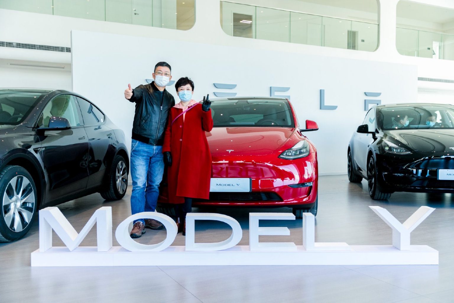 Tesla kicks off Model Y deliveries in China with special ceremonies ...