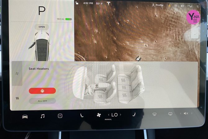 Model Y heated steering wheel