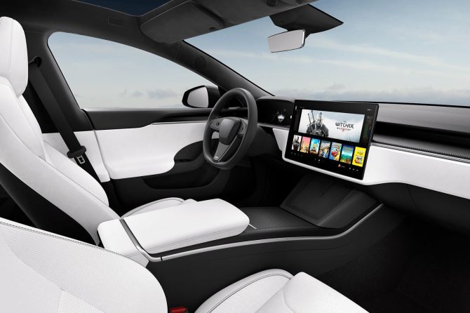 Model S regular wheel