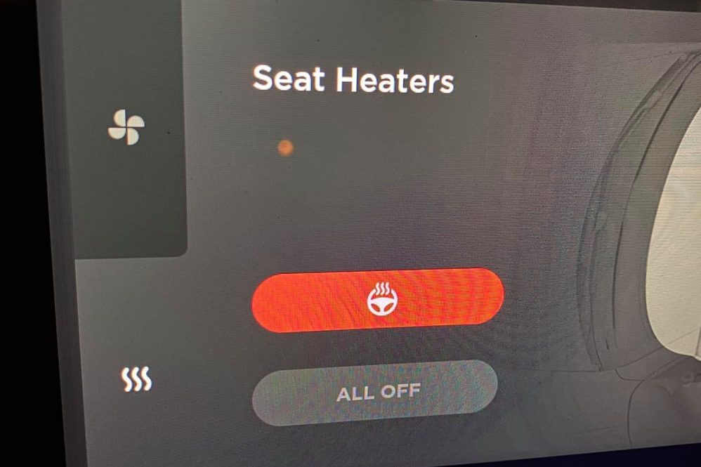 SR Model Y heated steering wheel