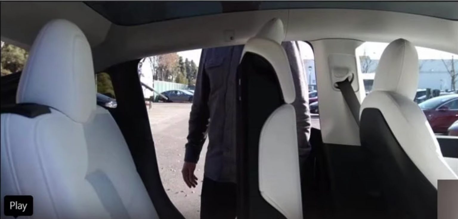 First official look at the Tesla Model Y third row seats [Update