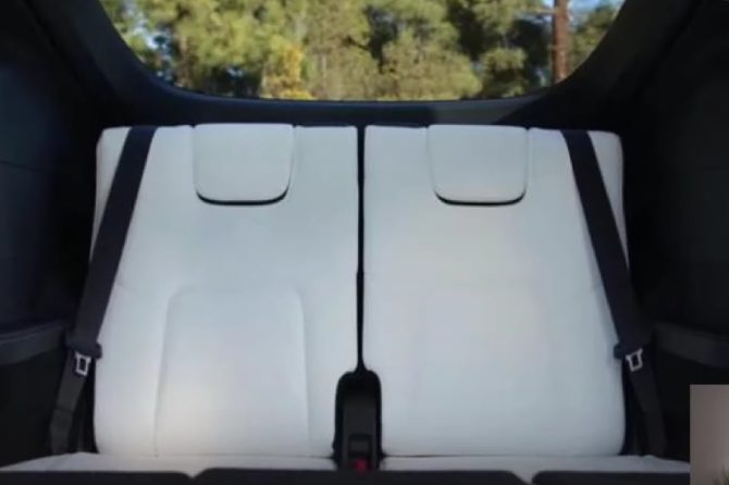 Tesla Model Y 7 seat