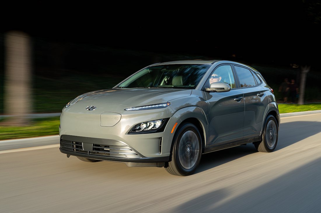 2022 Hyundai Kona EV gets smooth exterior redesign, updated interior
