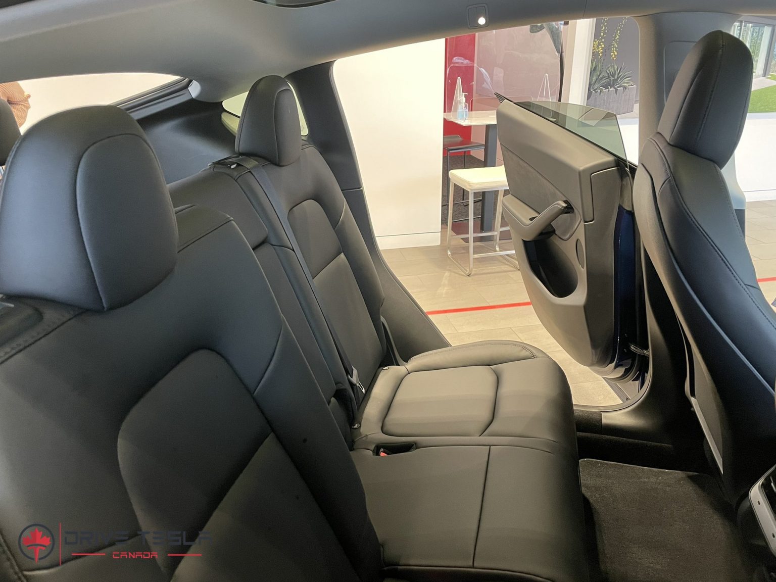 Seven seat Tesla Model Y now on display in Vancouver Drive Tesla