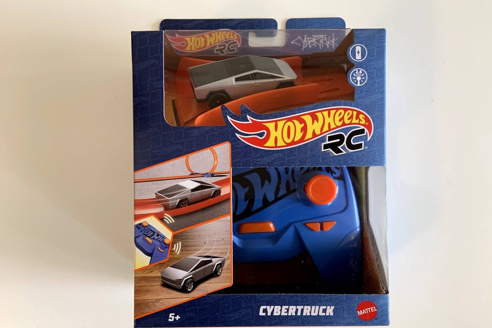 Hot Wheels Cybertruck
