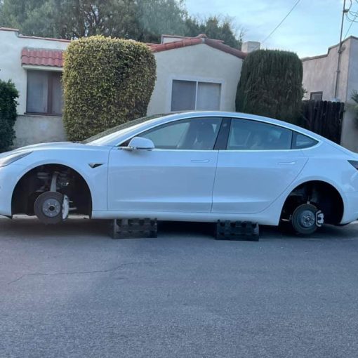 Model 3 stolen wheels