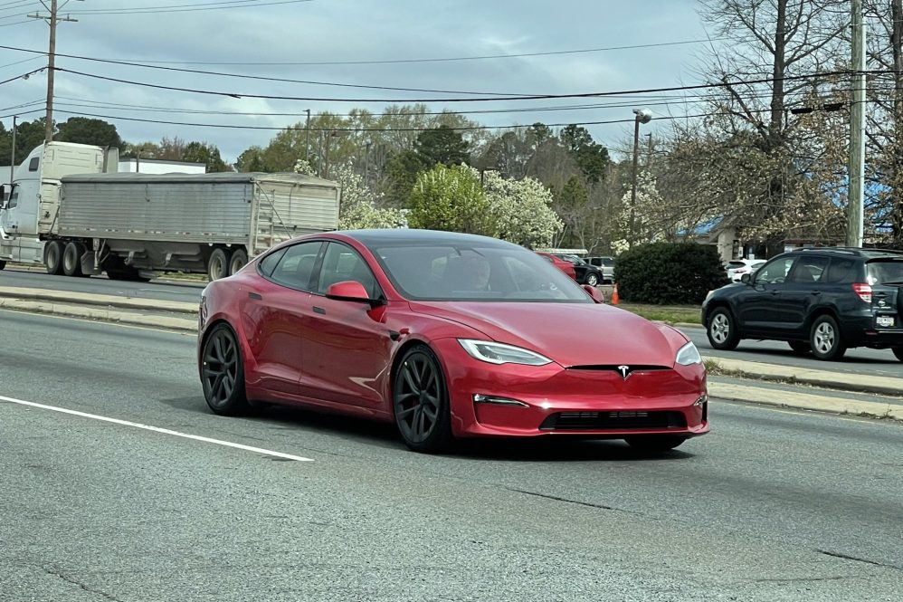 Refresh Model S NC front