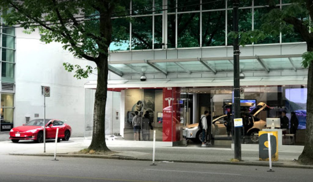 Tesla Vancouver Robson St