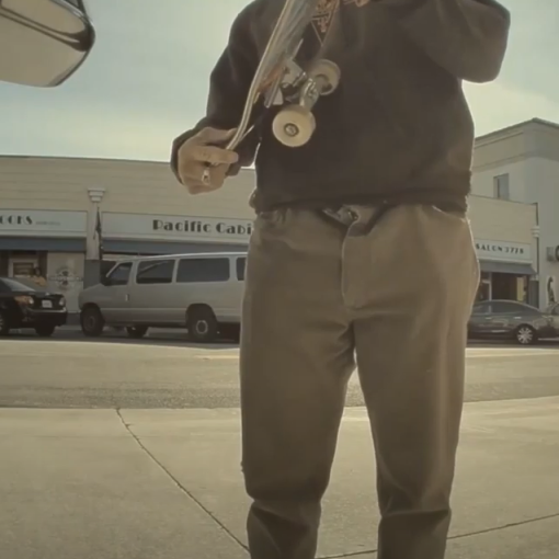 Tesla skateboard scammer