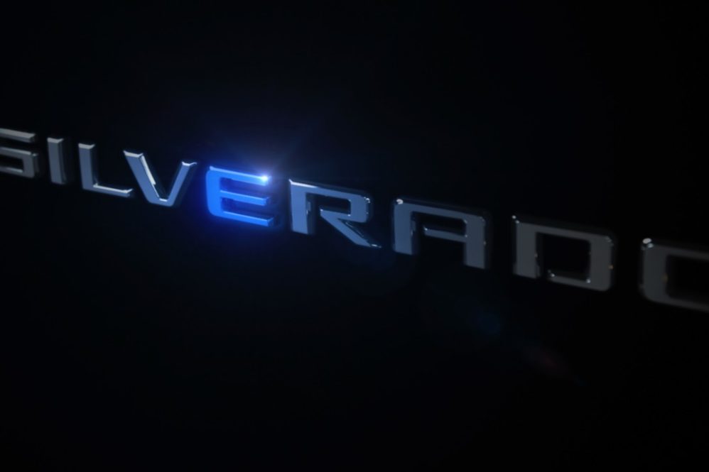 Chevrolet confirms the first-ever electric Silverado full-size t