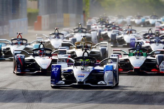 Formula E grid shot start