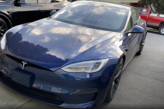Plaid Model S walk around