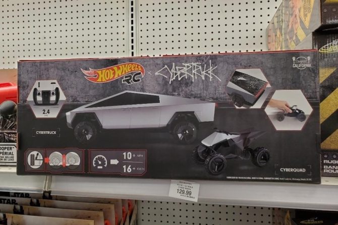 Cybertruck Toys R Us