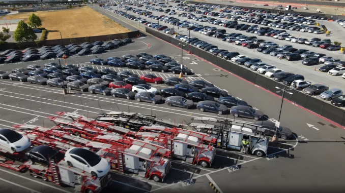 Refresh Model S logistics lot