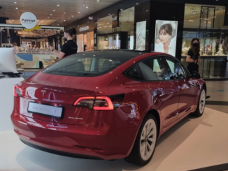 Tesla pop up Bucharest