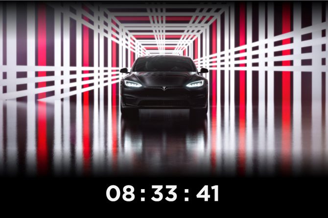 Model S Plaid countdown