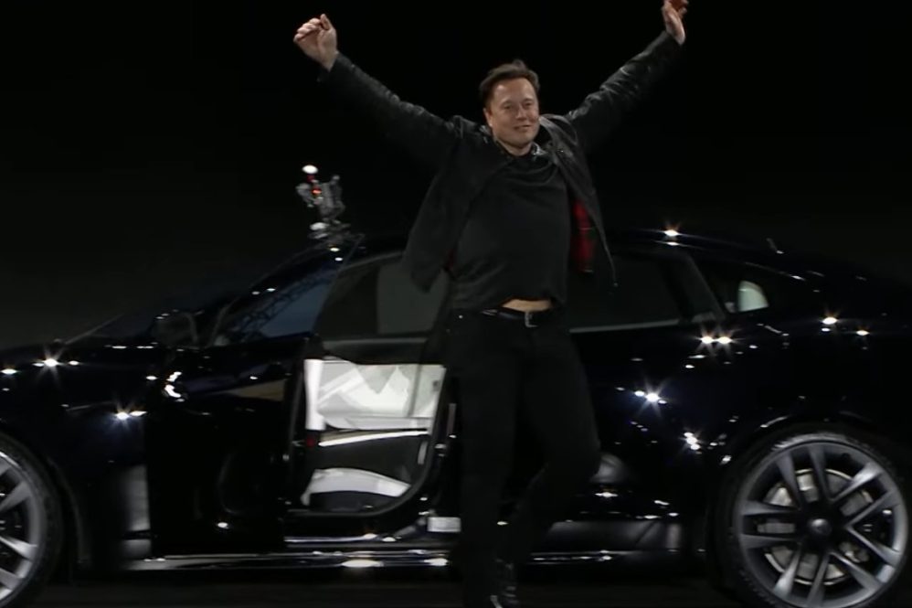Musk entrance