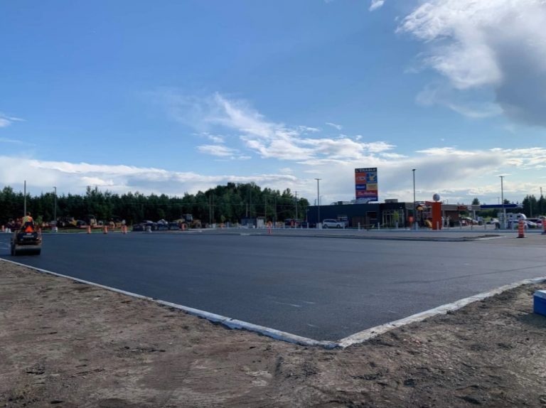 New Tesla Supercharger under installation in St-Louis-de-Blandford