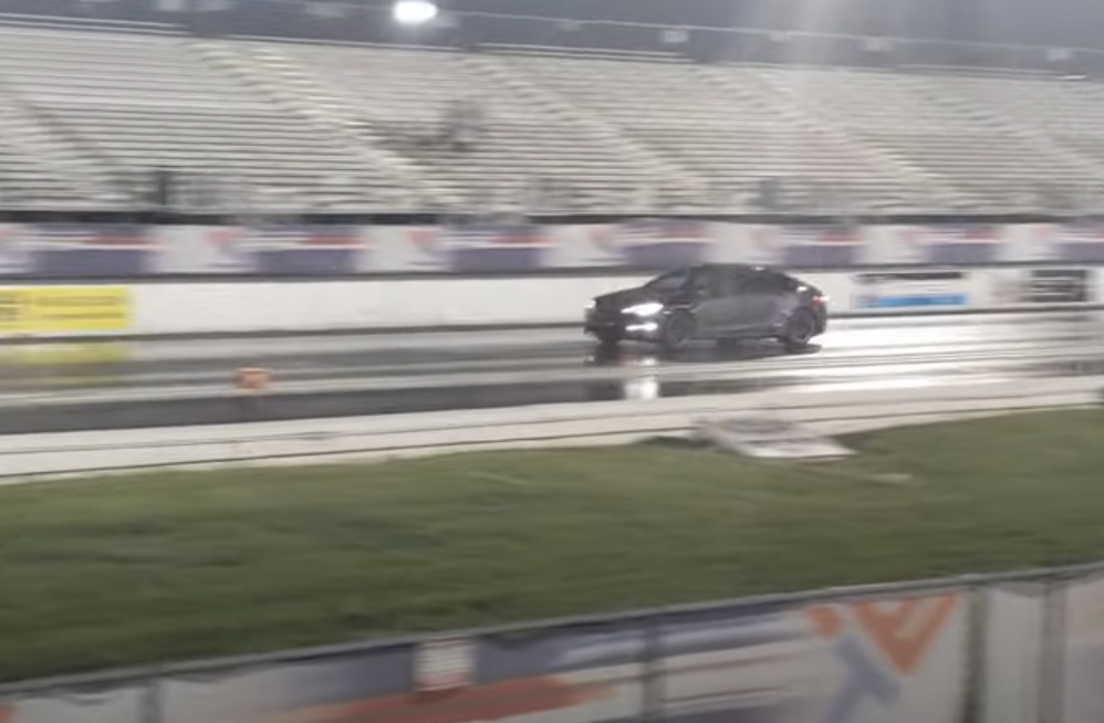 Model S Plaid quarter mile record