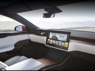Model S without steering wheel