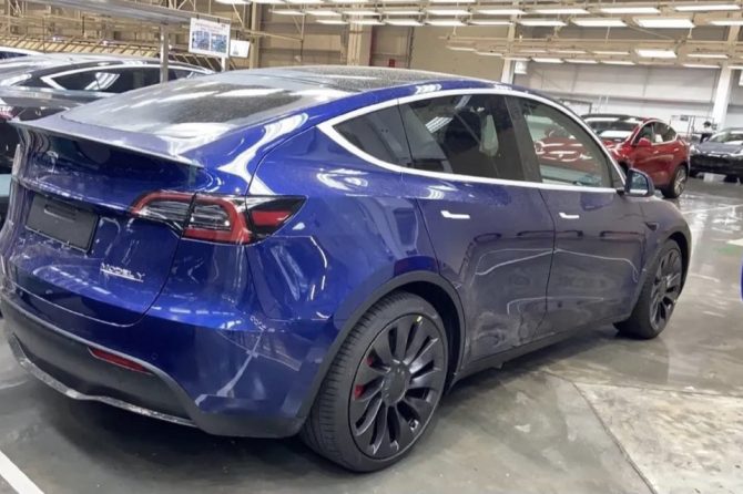 Performance Model Y Giga Shanghai