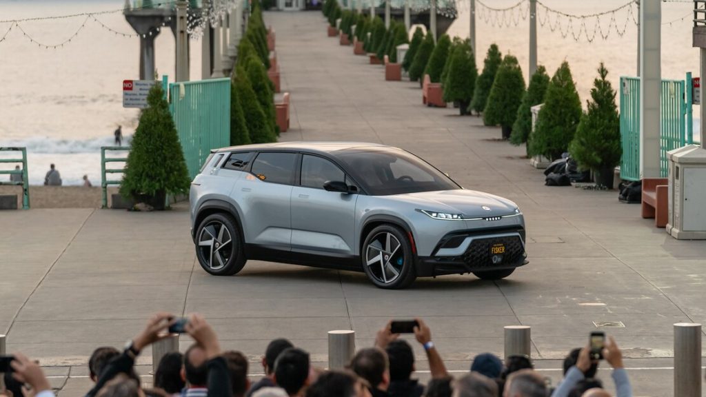 2023-Fisker-Ocean-Reveal-32