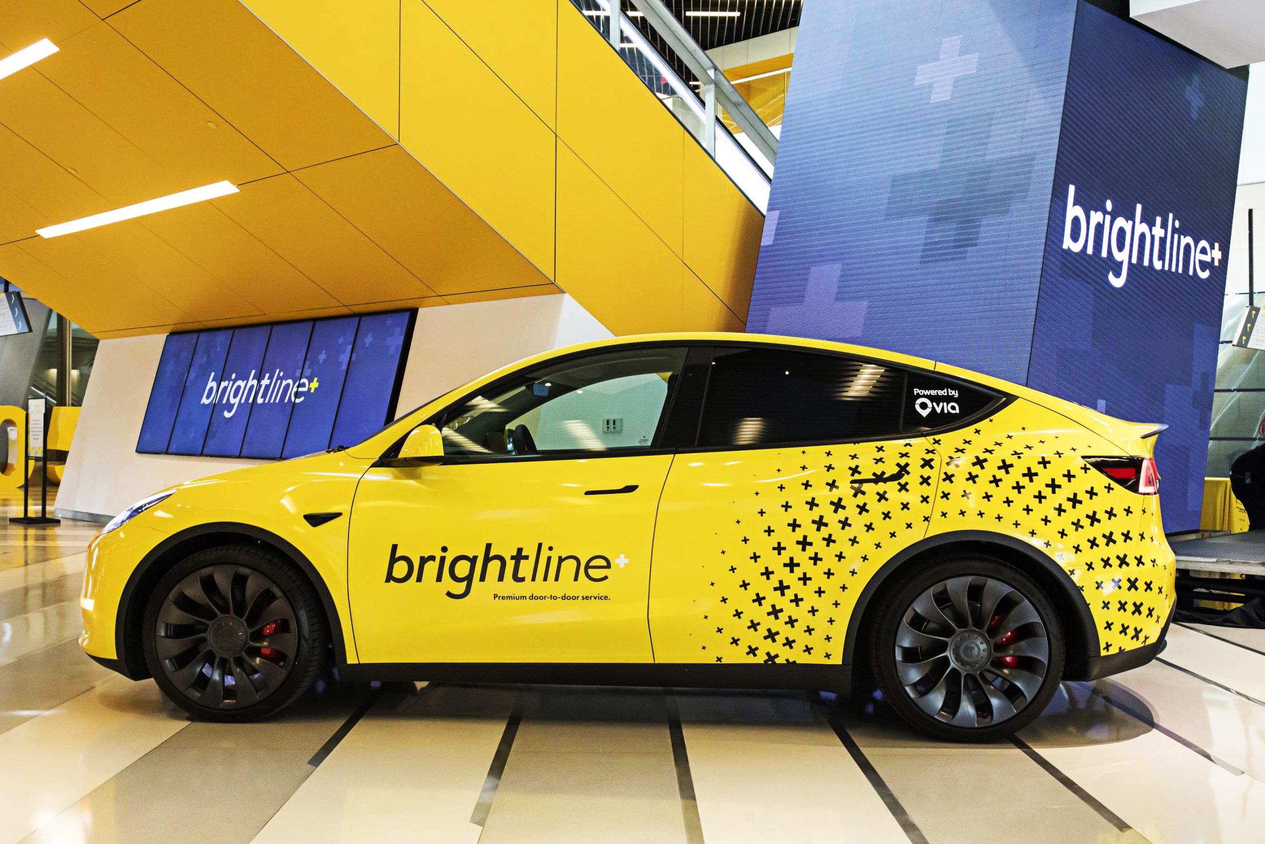 florida-s-brightline-adds-15-tesla-model-ys-to-fleet-of-ride-share