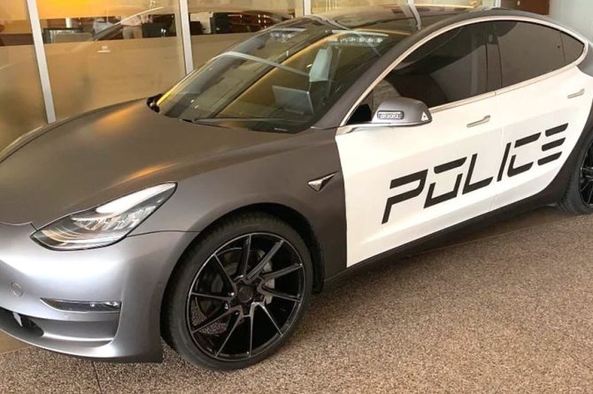 Model 3 Police