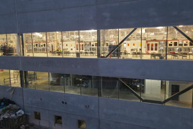 giga texas 4680 equipment