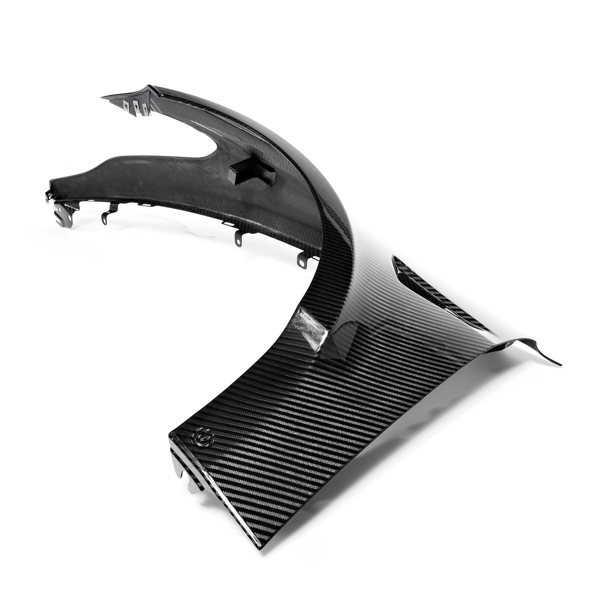 M.3-UP-x-KAM-CF-Fender-2