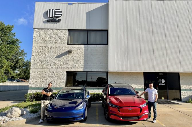 umlaut tesla ford