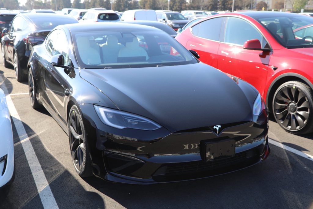 Tesla adds Matrix LED headlights to Model Y Long Range, but only temporarily Drive Tesla