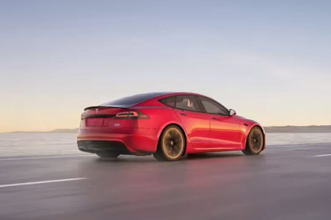 model s new taillights