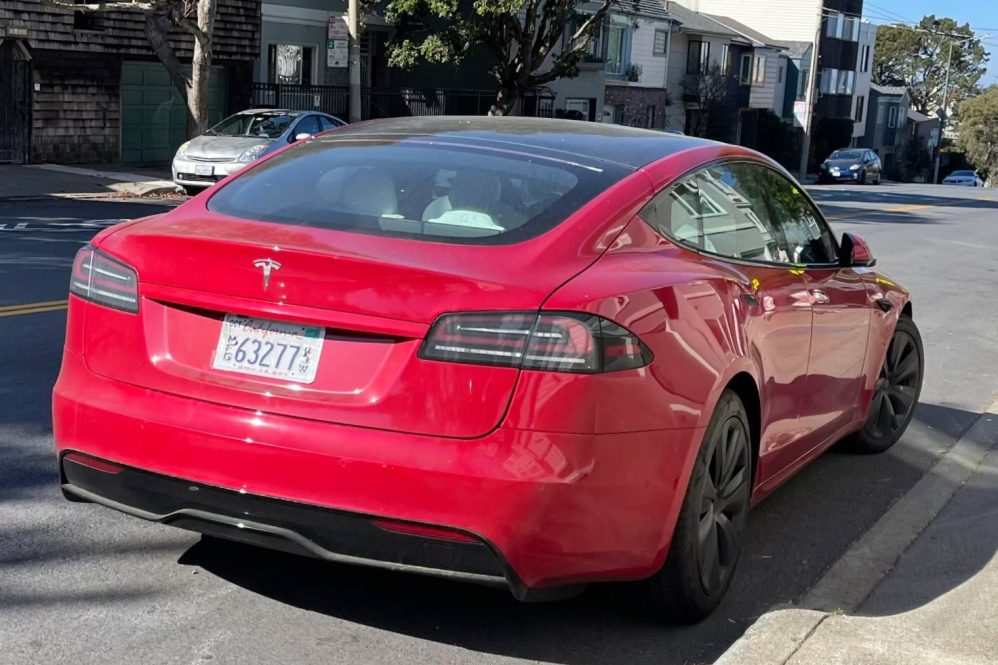 new model s taillights