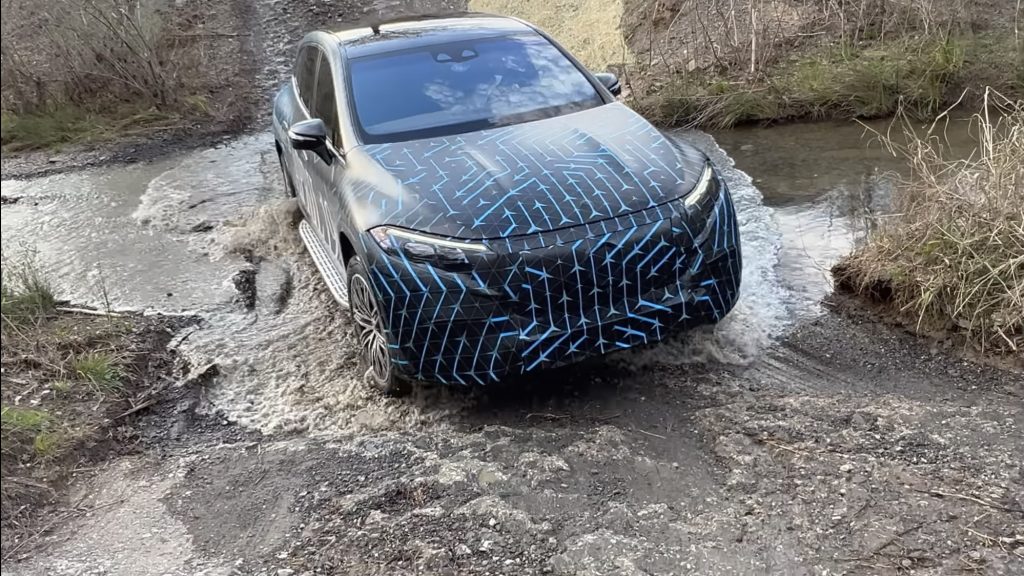 Mercedes EQS SUV (Photo: YouTube: Out of Spec Reviews)