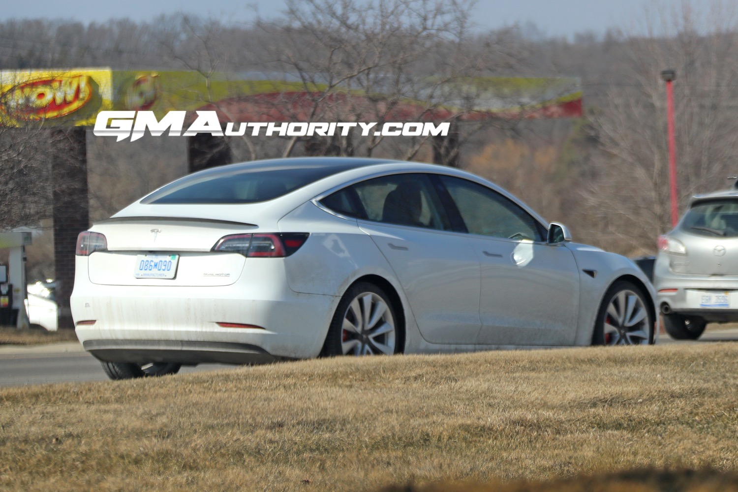 GM-Benchmarking-2022-Tesla-Model-3-Summon-Feature-March-2022-002