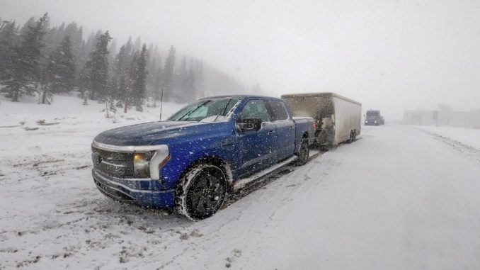 ford lightning towing in snow ford lightning towing in snow