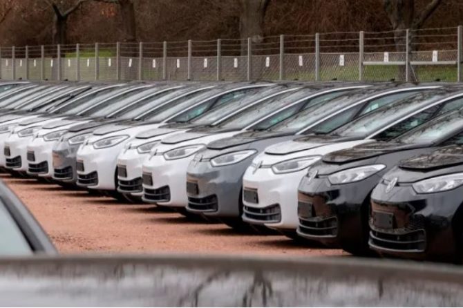 VW ID.3 production (Credit: Financial Times)