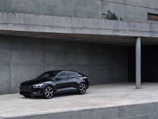651057_20220427_Polestar_2