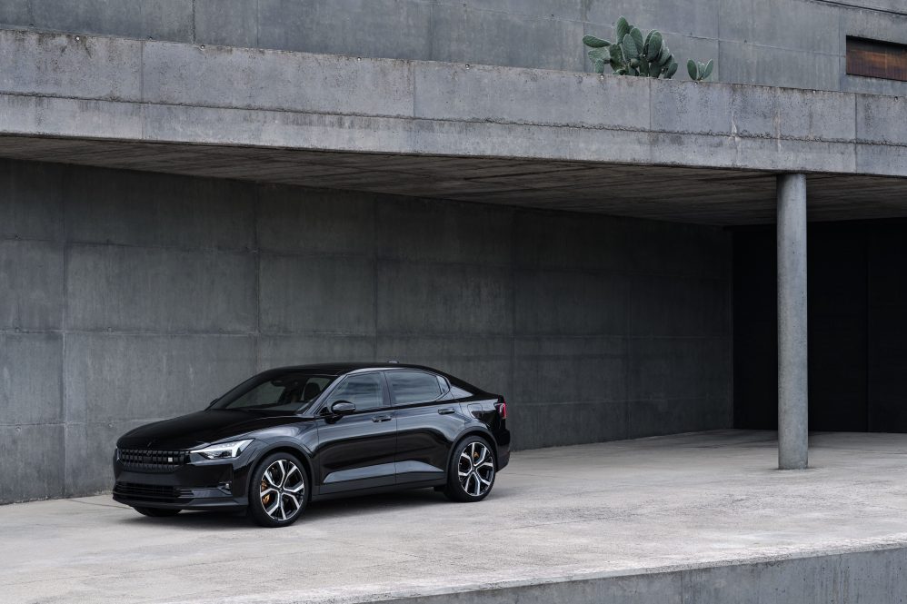 651057_20220427_Polestar_2