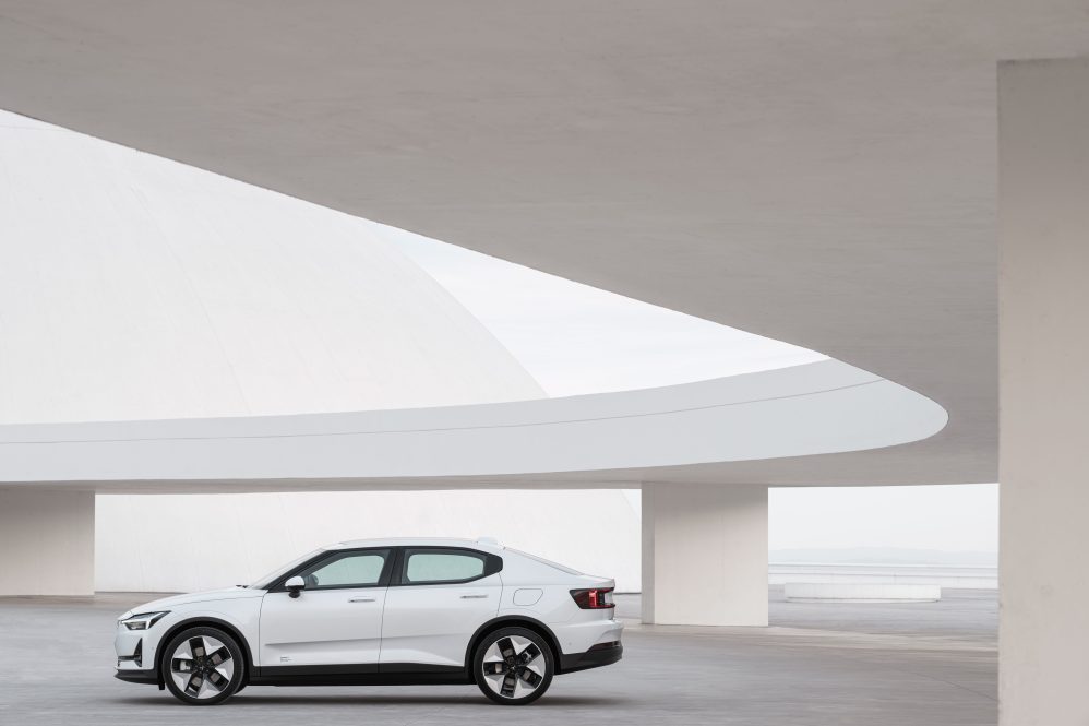 651079_20220427_Polestar_2